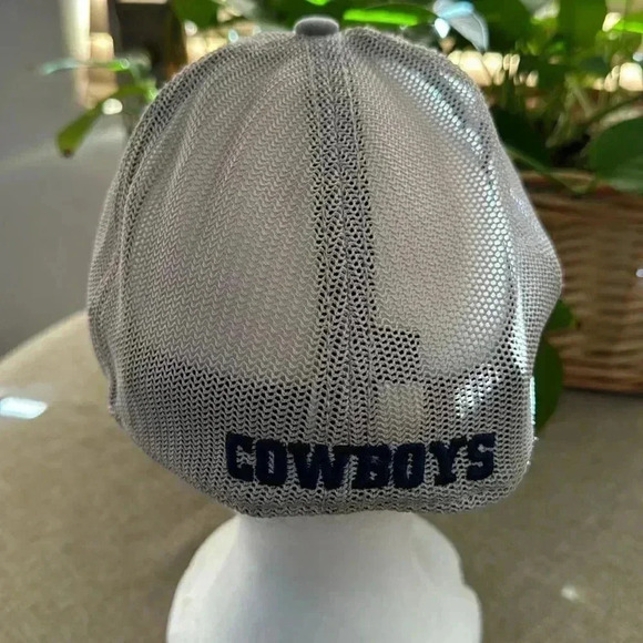 NWOT Dallas Cowboys NFL Pro Line Fanatics FLEX M/L cap - Picture 2 of 6